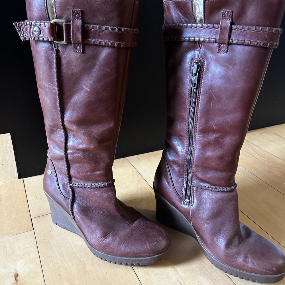 Ugg - Maxene Brown Leather Wedge boots 7M
